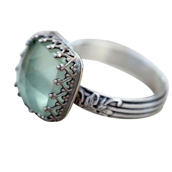 Retro Vintage Style Square Moonstone Cocktail Dome Ring Silver Tone New - Picture 6 of 7